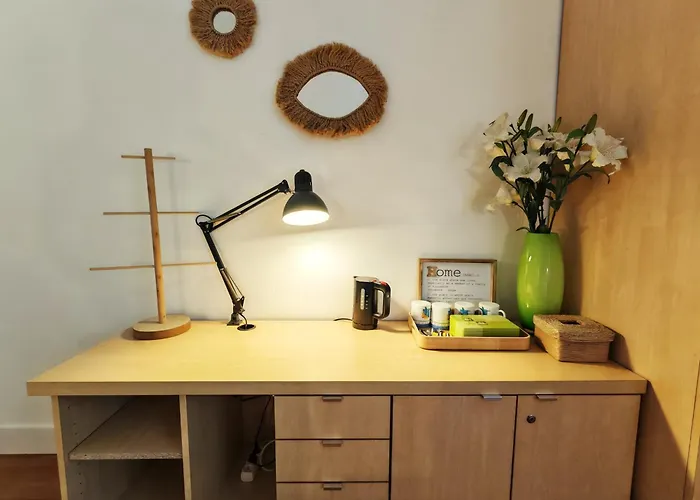 2 - Entrée Privée - Gare&palais De Congés à 5 Min - Self Check-in * Tours